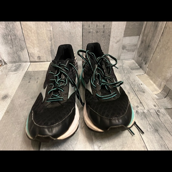 Mizuno womens running shoes size 10 - Picture 4 of 7